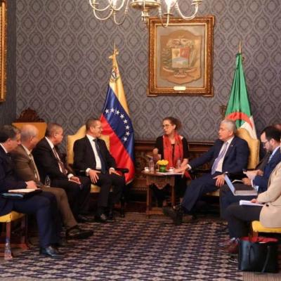 Le ministre de l'Agriculture tient une séance de travail avec son homologue vénézuélien à Caracas 