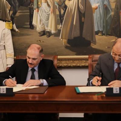 توقيع مذكرة تفاهم بين المحكمتين الدستوريتين للجزائر والعراق