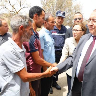 باسم رئيس الجمهورية... مراد وكريكو يعزّيان عائلة براغ في الأخضرية 