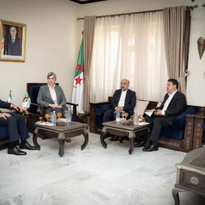 الجزائر-إيران