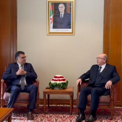 الوزير الأول يستقبل وزير الزراعة الأردني