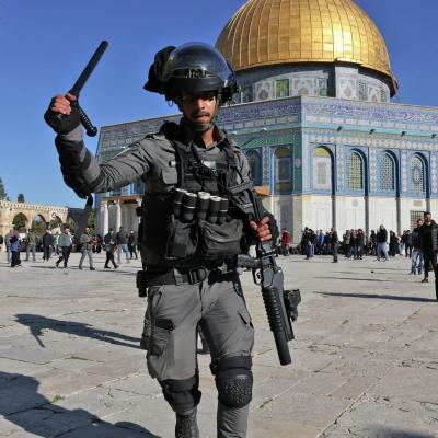 المسجد الأقصى: عشرات المستوطنين الصهاينة ينفذّون اقتحاماً جديداً 