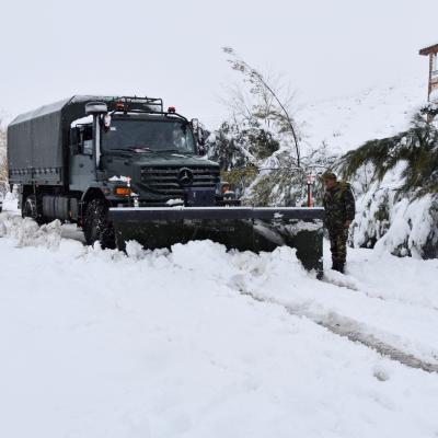 Plusieurs routes coupées en raison de l'accumulation de la neige 