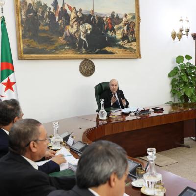 رئيس الجمهورية 