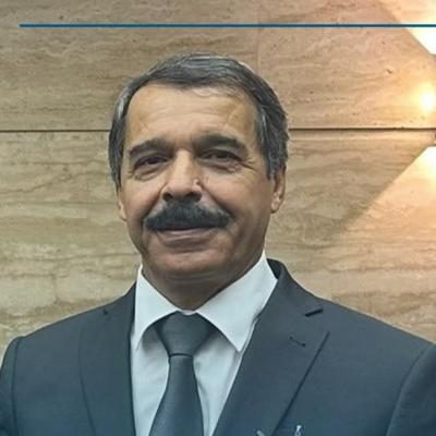 عبد الكريم بو الزرد يتسلم مهامه كوزير للمالية 