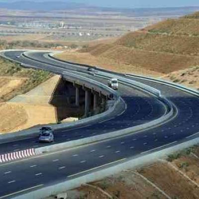 الجزائرية للطرق السيارة تؤكد استمرارية الخدمة خلال عيد الفطر 