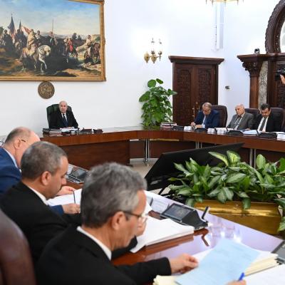 مجلس الوزراء