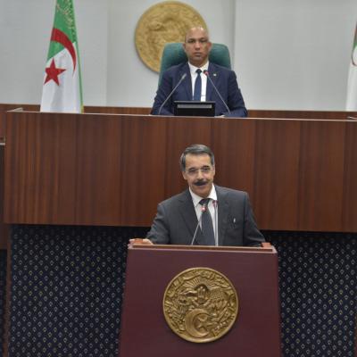 وزير المالية عبد الكريم بو الزرد