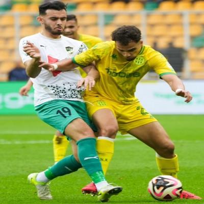 اتحاد بسكرة يفرض التعادل على شبيبة القبائل 
