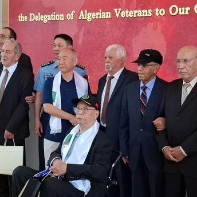 برمجة زيارة وفد من المجاهدين الى الصين 