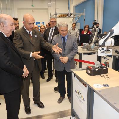 رئيس الجمهورية يزور مركز للاختراعات والذكاء الاصطناعي بليوبليانا