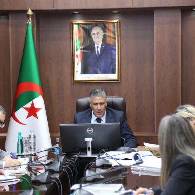بلعريبي يشدّد على دعم ديناميكية الاستثمار في المدن الجديدة