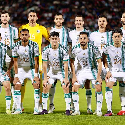Equipe nationale de football des joueurs locaux