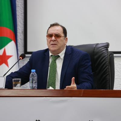 وزير الإتصال