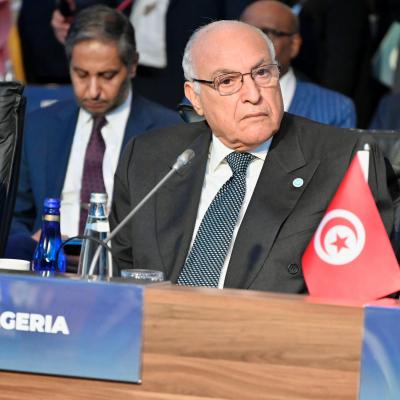 عطاف في اسطنبول 