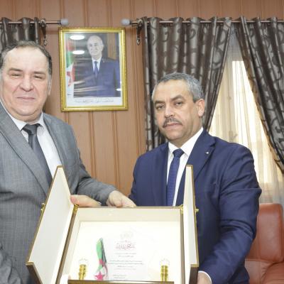 سعداوي يستقبل وزراء القطاعات وممثلي الأجهزة الوطنية التي ساهمت في إنجاح امتحانات دورة 2025