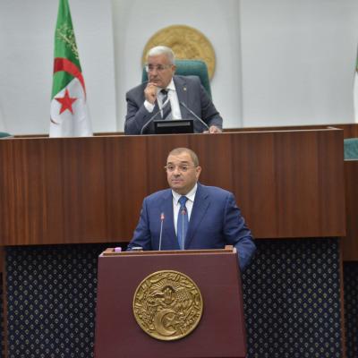 وزير العدل يؤكد حرص الجزائر الدائم على تحيين تشريعاتها لمواكبة المستجدات الوطنية والدولية وزير العدل يؤكد حرص الجزائر الدائم على تحيين تشريعاتها لمواكبة المستجدات الوطنية والدولية