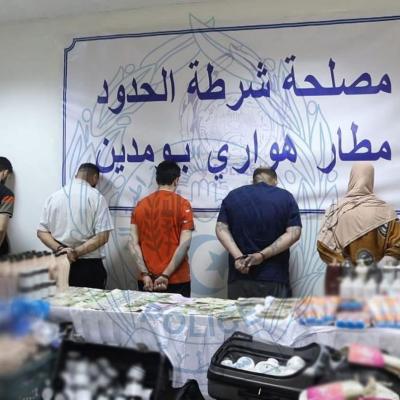 شرطة الحدود : ضبط أزيد من 136 ألف أورو بمطار الجزائر الدولي "هواري بومدين" 