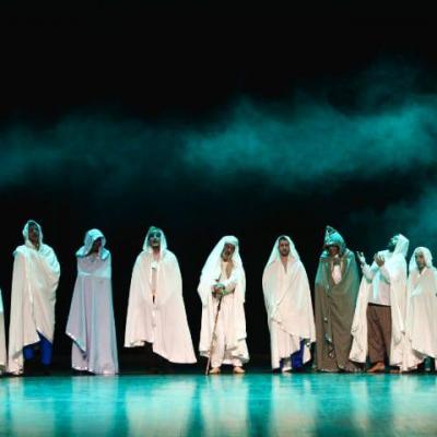 تقديم العرض الشرفي لمسرحية "ملحمة بن عياد بن ذهيبة" بالجزائر العاصمة 
