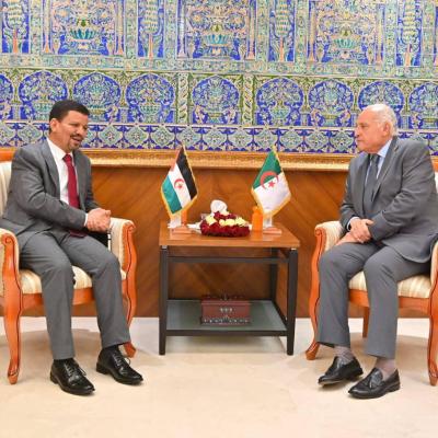 عطاف يستقبل نطيره الصحراوي 