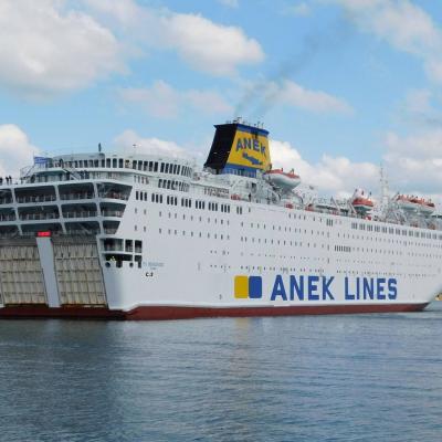 Le navire affrété «El Venizelos» entamera jeudi ses traversées depuis l'Espagne 