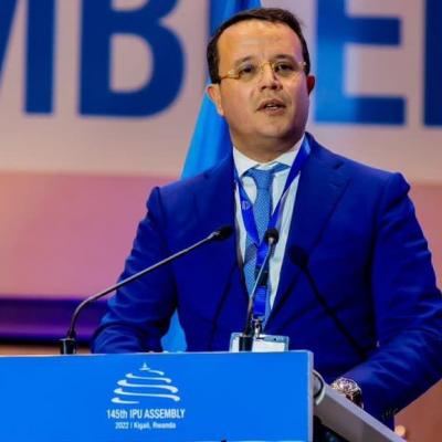 منذر بودن