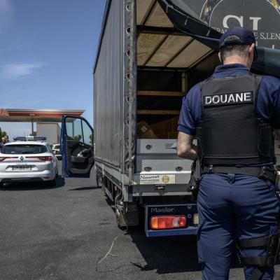 Démantèlement en France d'un vaste réseau de drogue impliquant le Maroc 