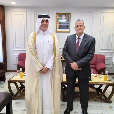           الجزائر قطر: بحث التحضيرات لتنظيم معرض للمنتجات الجزائرية بقطر  