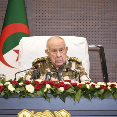 حادث سقوط حافلة بوادي الحراش : شنقريحة