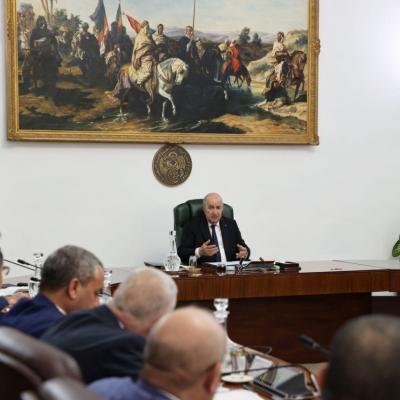 رئيس الجمهورية 