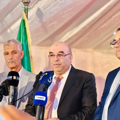 السيد قويدري يؤكد على اعتماد تسهيلات لصالح المتعاملين في مجال الصناعة  الصيدلانية