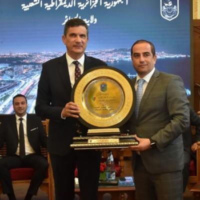 Le ministre, wali de la wilaya d'Alger, Mohamed Abdenour Rabehi