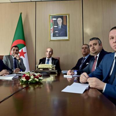 لقاء افتراضي مع نخبة من الأطباء الجزائريين المقيمين بعدة بلدان أوروبية