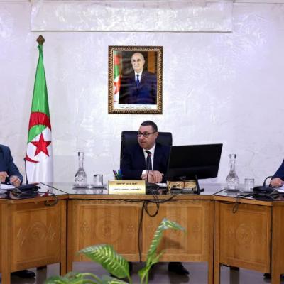 سعيود يشرف على اجتماع تنسيقي مع ولاة تبسة والوادي وخنشلة 