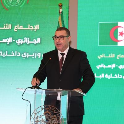 انطلاق أشغال الاجتماع الثنائي الجزائري-الاسباني بين وزيري الداخلية للبلدين