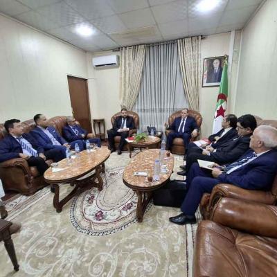 تجارة خارجية: السيد رزيق يستمع لانشغالات كونفدراليتي أرباب عمل بخصوص تحسين تنافسية المؤسسات