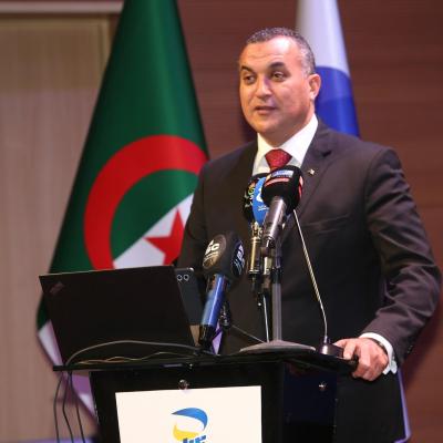 زروقي : التحول الرقمي في قطاع البريد يشكل أحد المحاور الأساسية في مسار تحديث المرافق العمومية