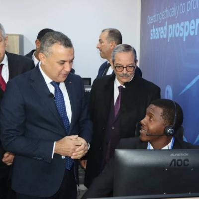 ورقلة : السيد زروقي يشرف على إطلاق العملية التجريبية لمركز الاتصال المشترك لمؤسسات القطاع