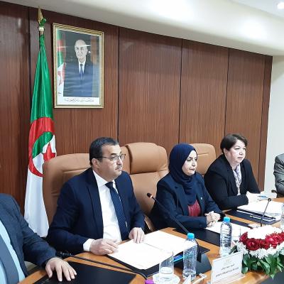 مناجم: العمل على تعزيز شراكات دولية لجلب رؤوس الأموال والتكنولوجيا الحديثة 