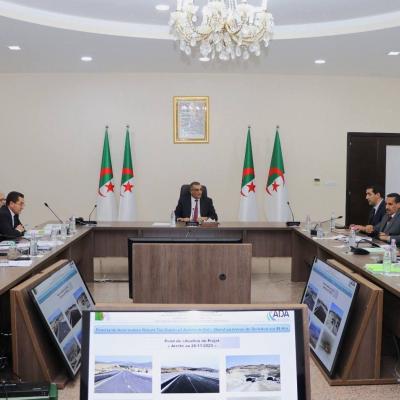 وزارة الأشغال العمومية والمنشآت القاعدية