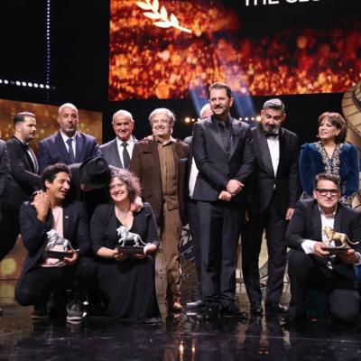 تتويج الفيلم العراقي الطويل "أناشيد آدم"  بجائزة "الوهر الذهبي"