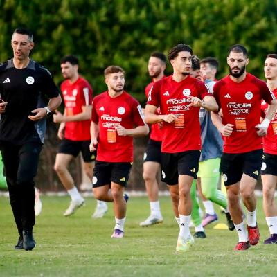 Equipe nationale des joueurs locaux 