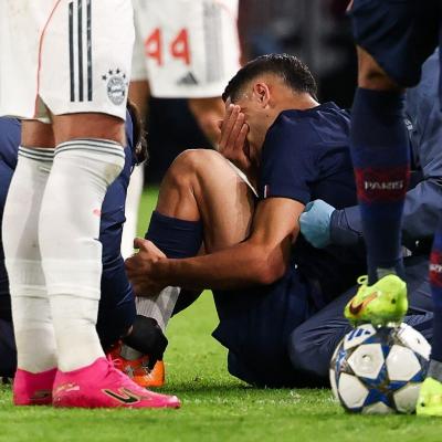 Joueur de football blessé