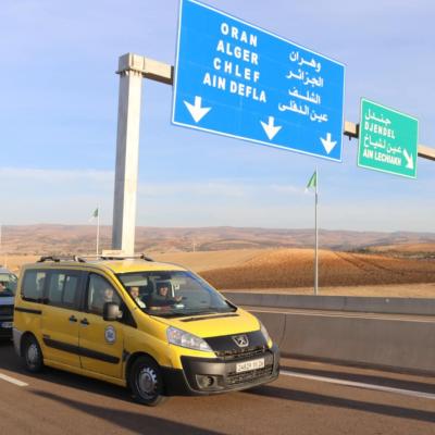 Le ministre des Travaux publics procède à la mise en service du tronçon routier Djendel-Hannacha