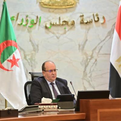  غريب يبرز من القاهرة التعاون النموذجي والشراكات الناجحة بين  الجزائر ومصر