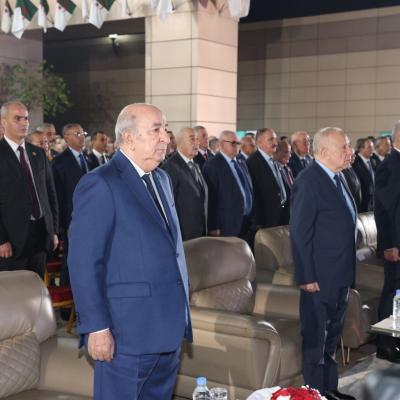 رئيس الجمهورية يترأس حفلا بالنادي الوطني للجيش