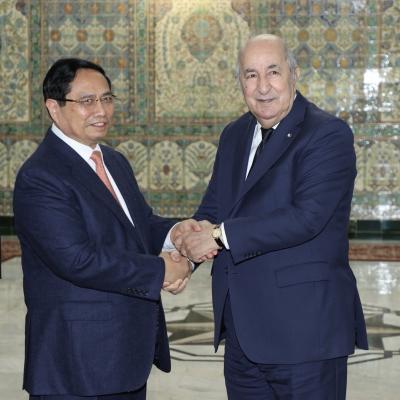 رئيس الجمهورية يستقبل الوزير الأول الفيتنامي 