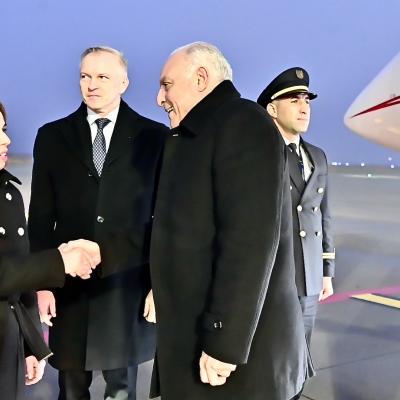 بتكليف من رئيس الجمهورية، السيد عطاف يحل بسلوفاكيا في زيارة رسمية