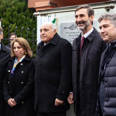 عطاف يشرف على مراسم التدشين الرسمي لمقر سفارة الجزائر ببراتسلافا