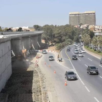 مشروع الطريق السريع  بين مركب "محمد بوضياف" وبلدية خرايسية 